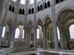49-Interier-baziliky-Mari-Magdaleny-Vezelay